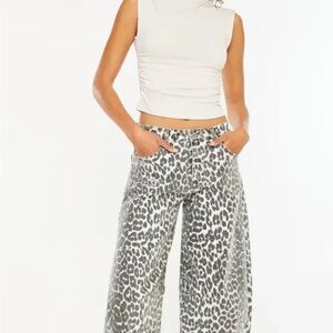 Leopard Print barrel pants